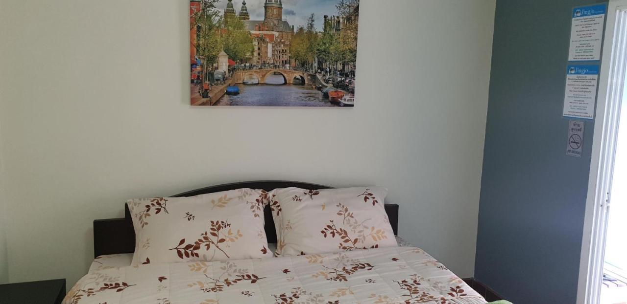 Jingjo Guesthouse Cha-Am Bagian luar foto
